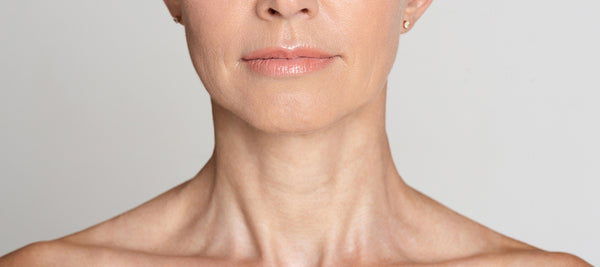 Expert care tips for a defined jawline & firm neck