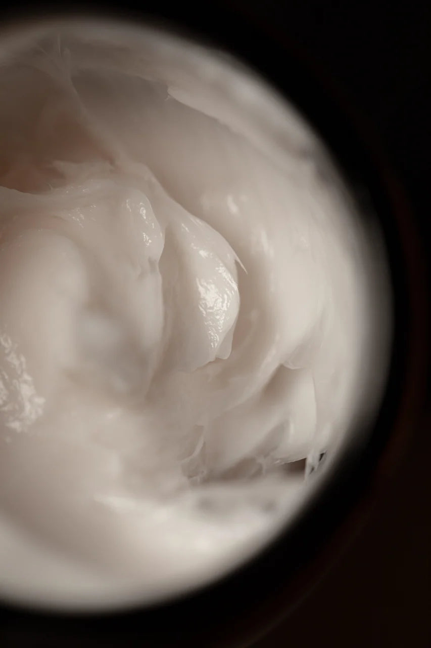 Close-up of Oway Shaping Putty 50ml fibrous paste texture